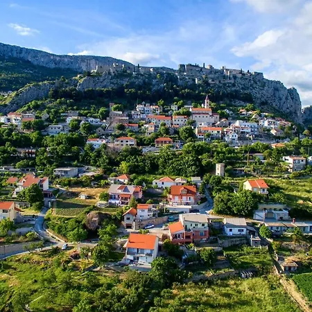 With A Parking Space Klis, Split - 16670 Lejlighed Solin